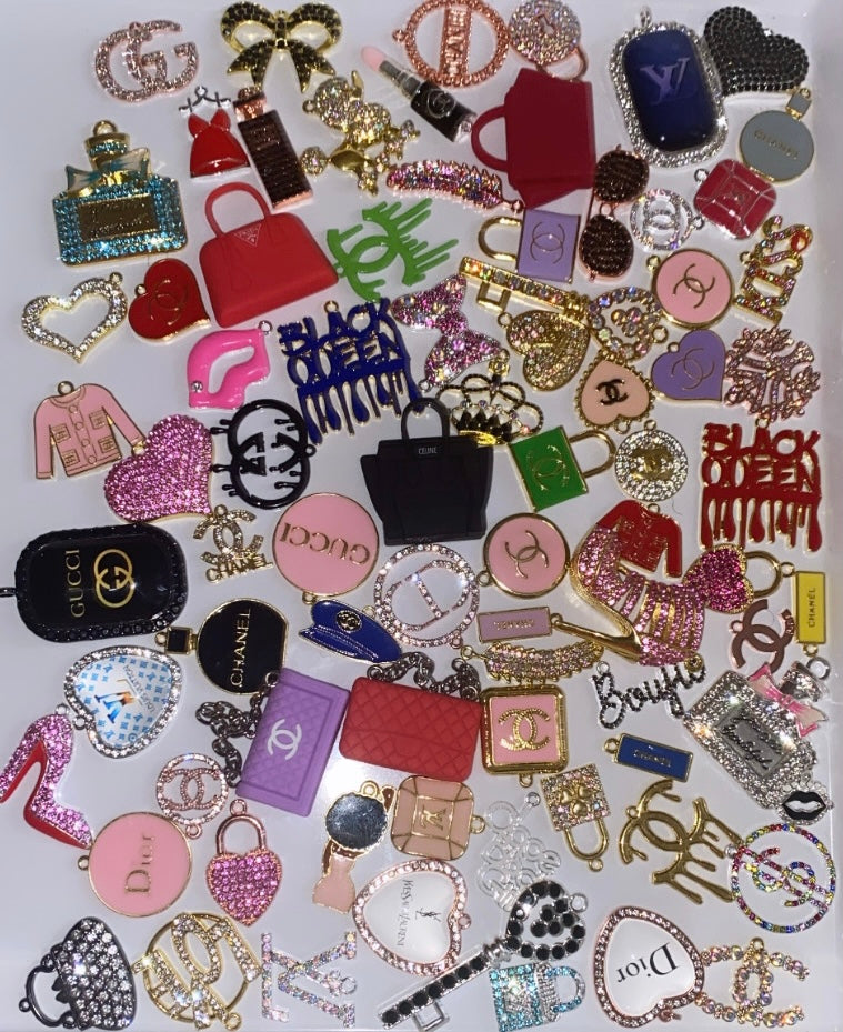 WHERE TO FIND WHOLESALE CHARM VENDORS 
